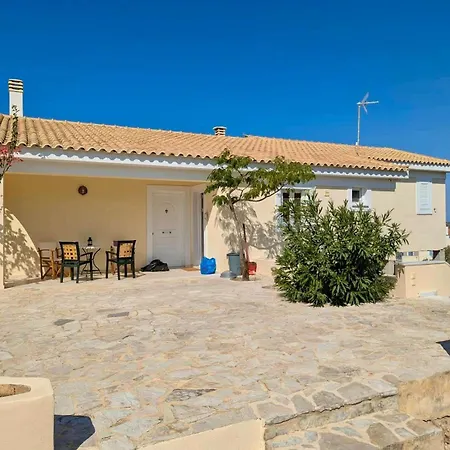 The Lookout By Goutos Luxury Living * Rozaíika