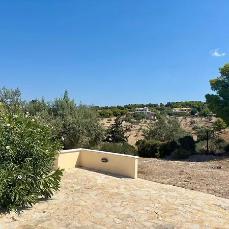 The Lookout By Goutos Luxury Living 度假居 Rozaíika