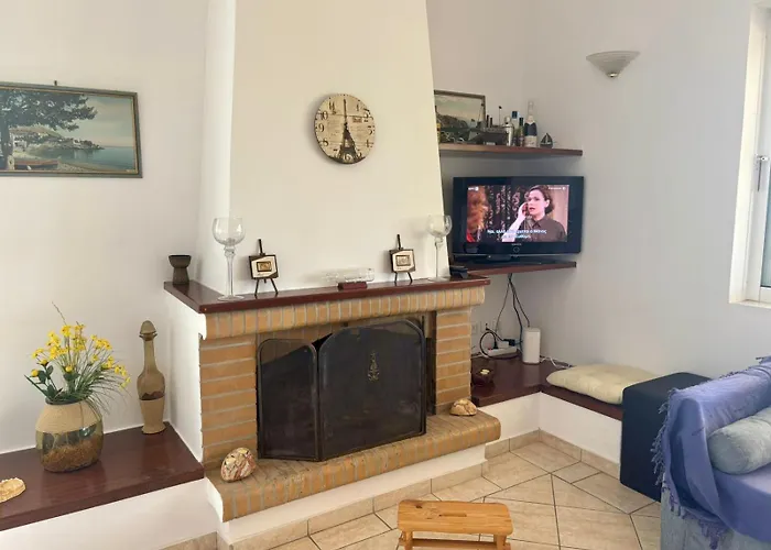 Vakantiehuis The Lookout By Goutos Luxury Living Rozaíika