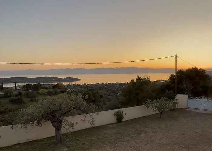 Vakantiehuis The Lookout By Goutos Luxury Living Rozaíika